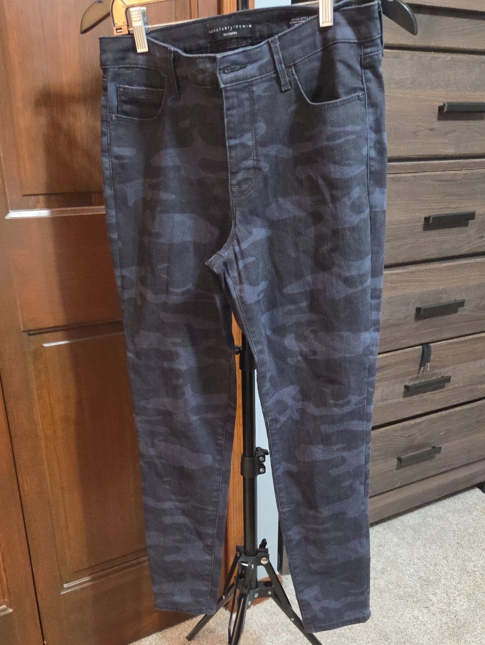 Sanctuary Denim Camo Jeans Size 8